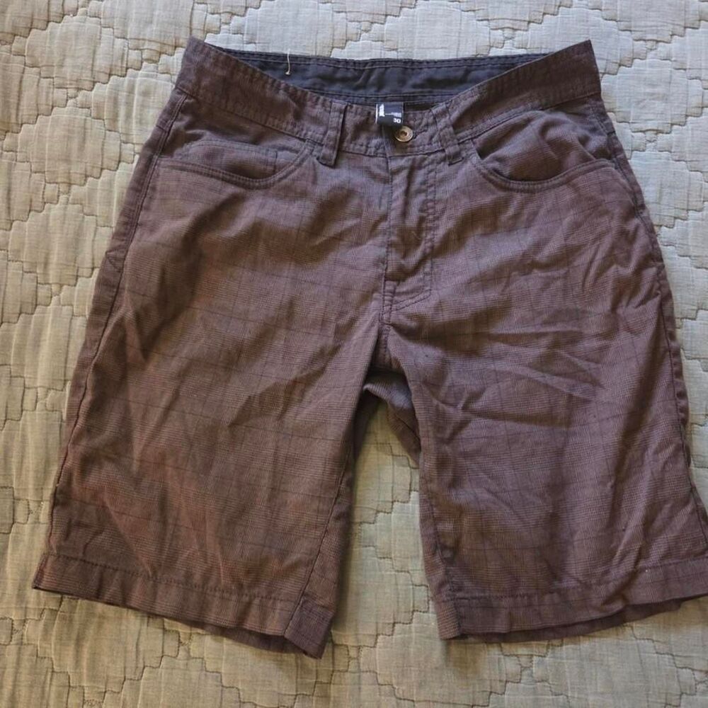 Prana Men's Brown and Black Shorts